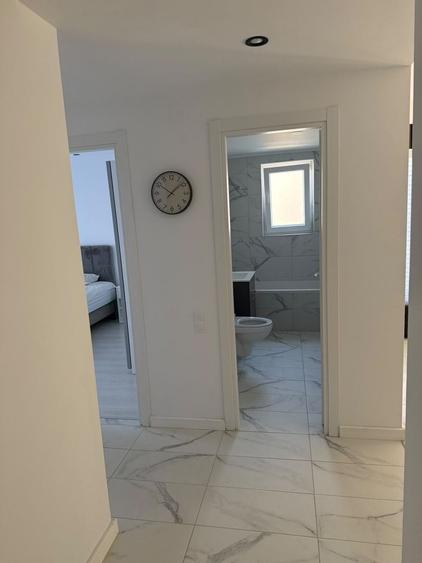 Apartament cu 3 camere decomandat, mobilat în Ștefăneștii de Jos