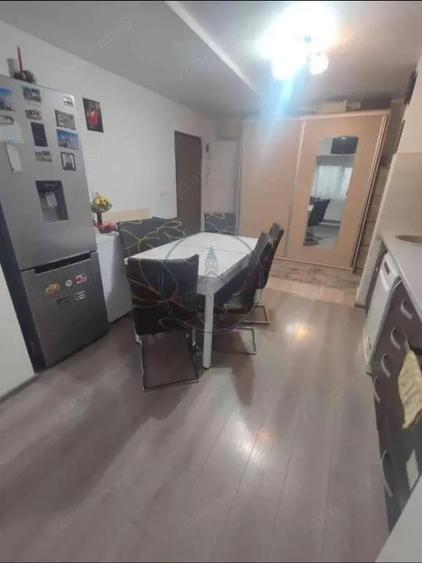 Apartament cu 2 camere decomandat în Independenței
