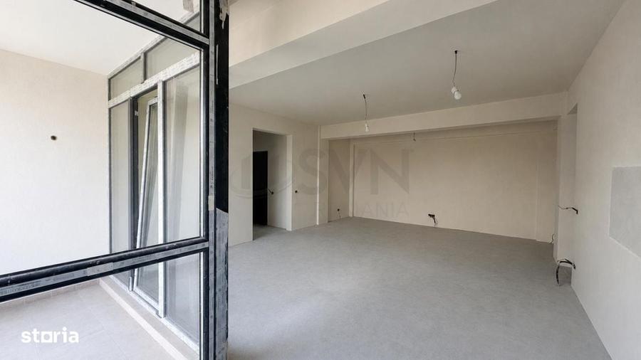 Apartament cu 3 camere semidecomandat în Ștefan cel Mare