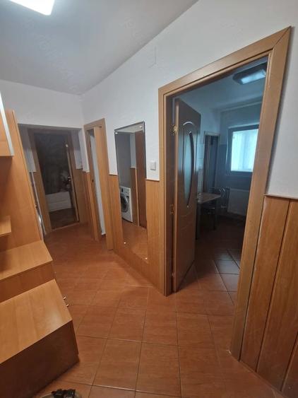 Apartament cu 2 camere decomandat în Crângași