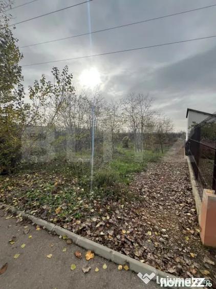 Teren de 1200 mp, în Centură