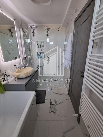 Apartament cu 3 camere decomandat, mobilat în Central