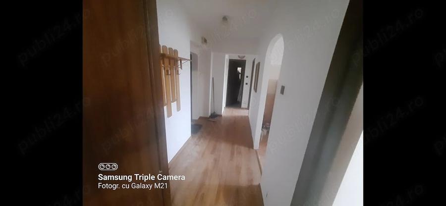 Apartament cu 2 camere decomandat în Ultracentral