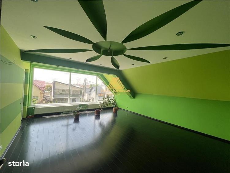 Casă cu 4 camere în Central