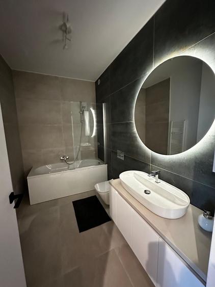 Apartament cu 2 camere decomandat în Exterior Vest