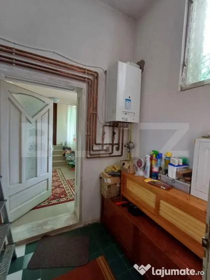 Casă cu 4 camere cu Teren 1860 Mp în Câmpia Turzii