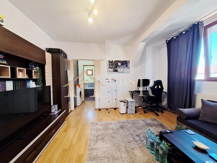 Apartament cu 2 camere semidecomandat, mobilat în Kiriac