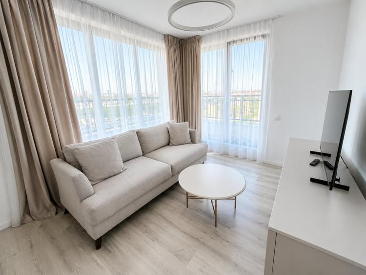 Apartament cu 2 camere semidecomandat, mobilat în Pipera