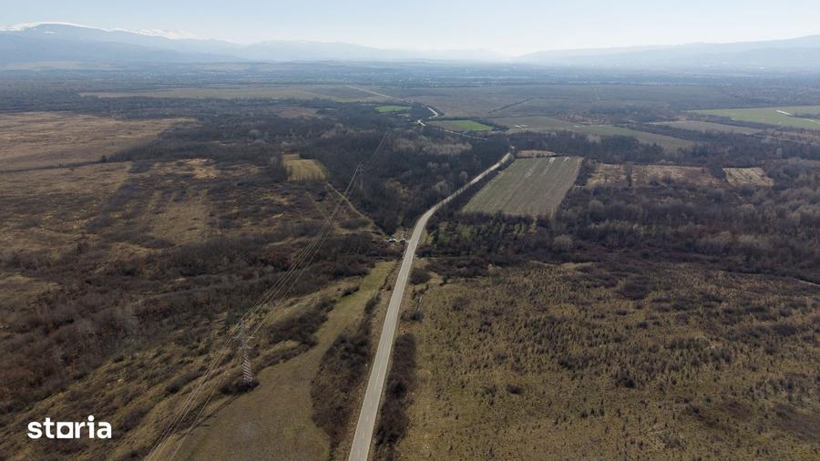 Teren de 952372 mp, în Constantin Daicoviciu