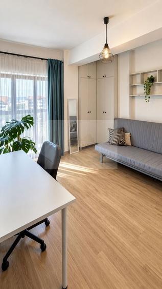 Apartament cu 3 camere semidecomandat, mobilat în Zorilor