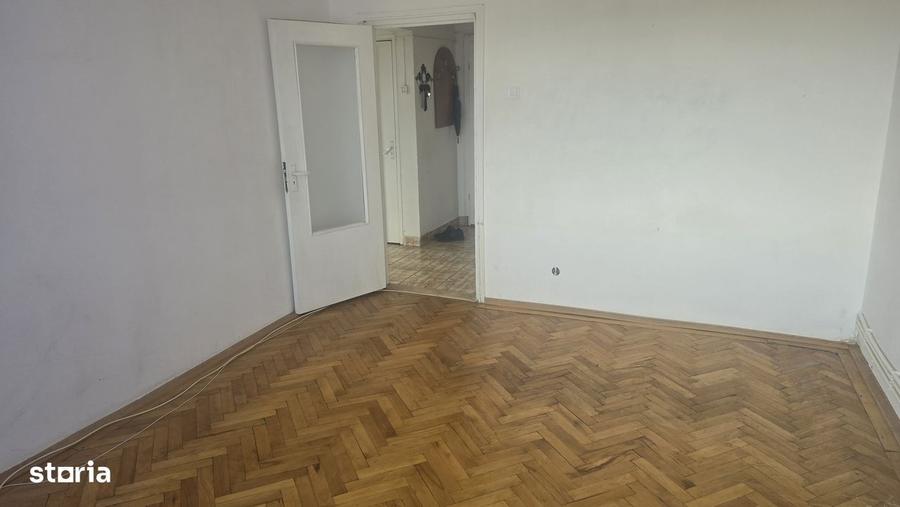 Apartament cu 2 camere decomandat în ITM