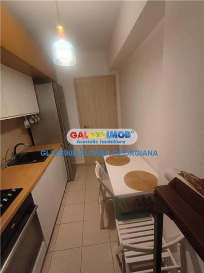 Apartament cu 2 camere semidecomandat, mobilat în Băneasa