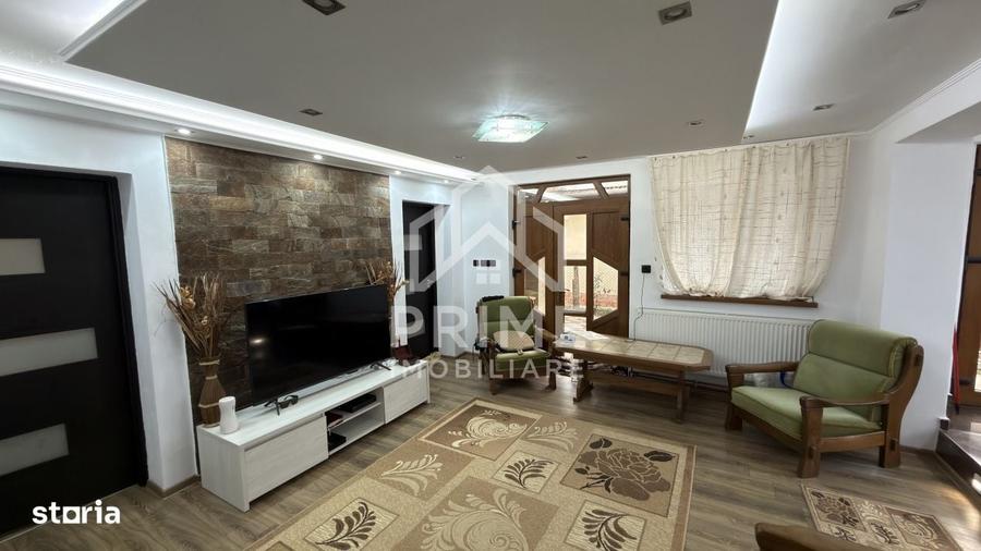 Casă cu 3 camere decomandat cu Teren 514 Mp în Central