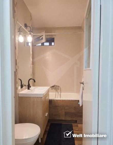 Apartament cu 3 camere semidecomandat, mobilat în Gheorgheni