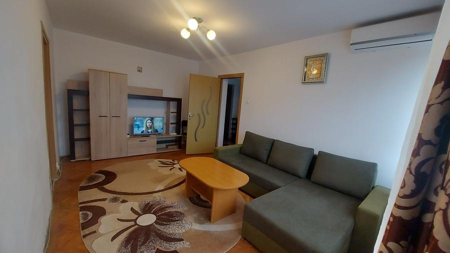 Apartament cu 2 camere semidecomandat în Dristor