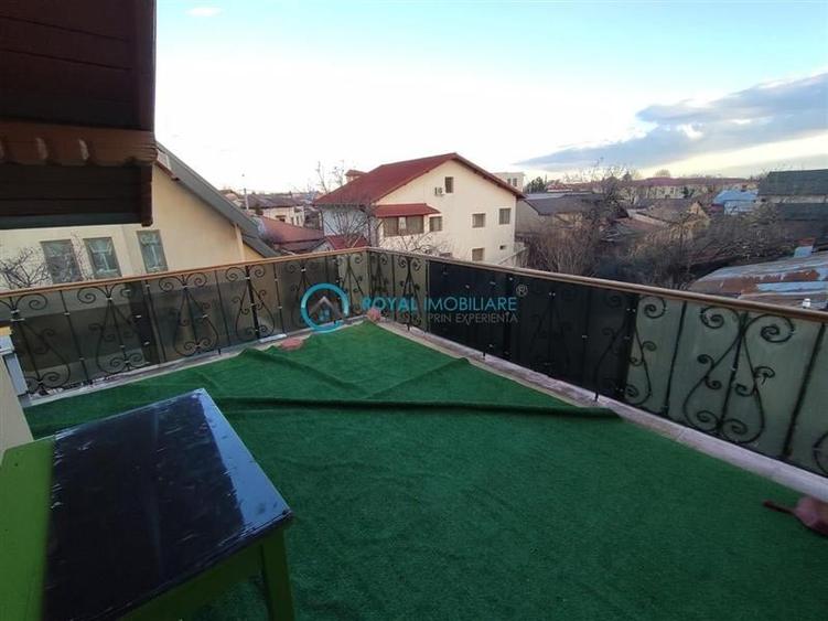 Casă individuală cu 6 camere cu Teren 80 Mp în Central