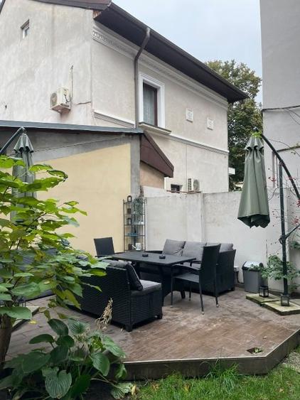 Apartament cu 3 camere decomandat, mobilat în Domenii
