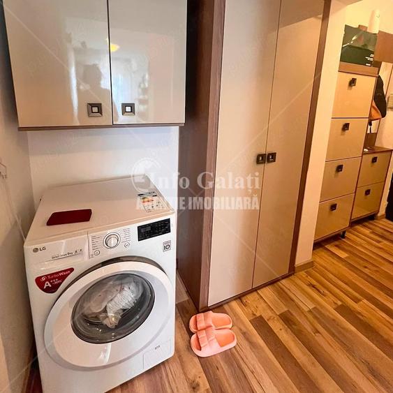 Apartament cu 2 camere decomandat în Micro 14