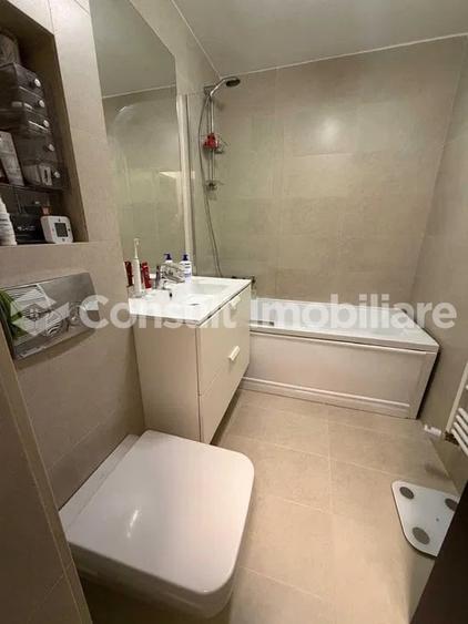 Apartament cu 3 camere decomandat, mobilat în Grigorescu