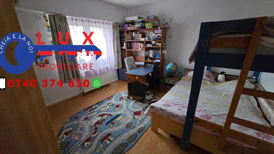 Apartament cu 3 camere decomandat în Ultracentral