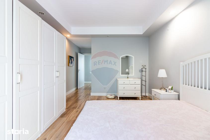 Apartament cu 4 camere în Ștefăneștii de Jos