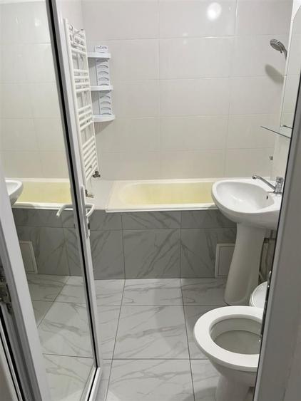 Garsonieră semidecomandată în Centrul Civic