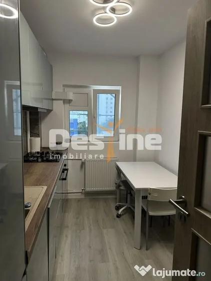 Apartament cu 2 camere decomandat în Obor