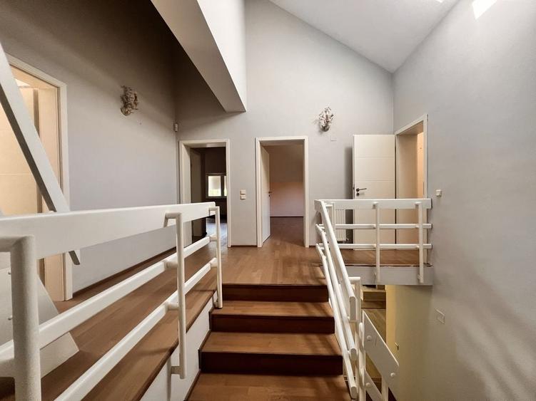 Luxury Villa for Rent | Pipera - Voluntari | Private Pool | Large Garden | 4-5 Bedrooms - 8