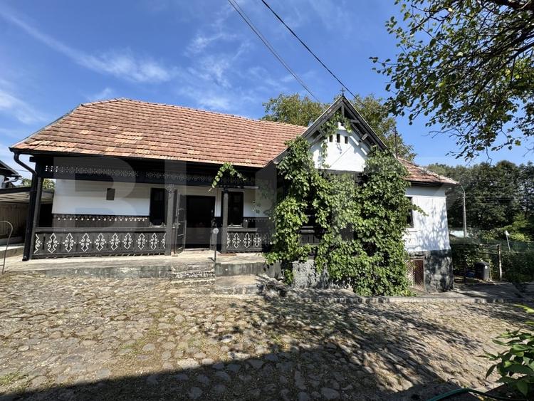 Casă individuală cu 5 camere cu Canalizare în Dămieni