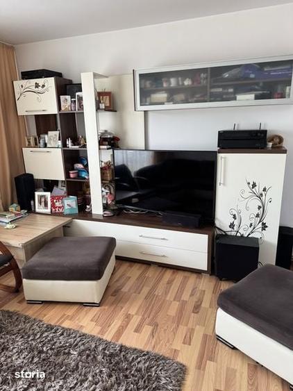 De vinzare apartament 2 camere - 2