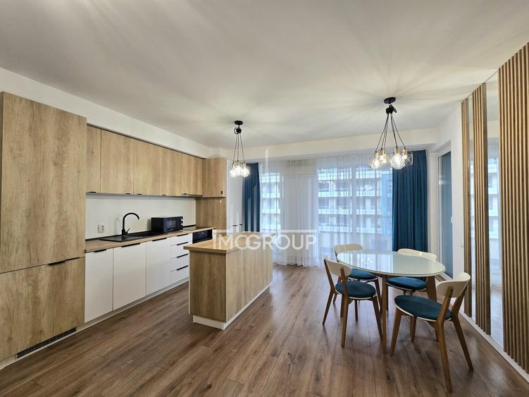 Apartament cu 3 camere semidecomandat, mobilat în Gheorgheni