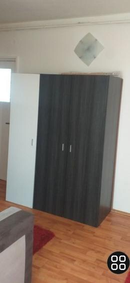 Garsonieră decomandată în Bartolomeu