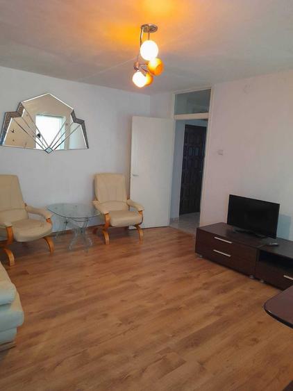 Apartament cu 2 camere decomandat în George Enescu