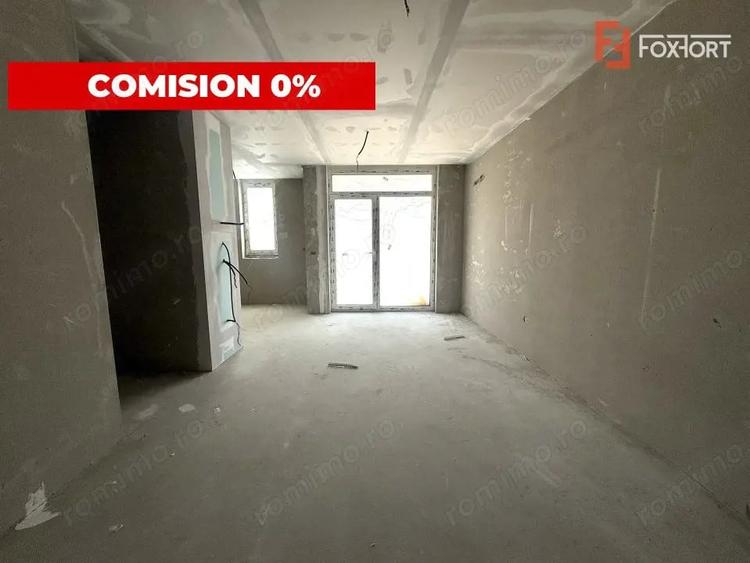 Apartament cu 3 camere decomandat în Aradului