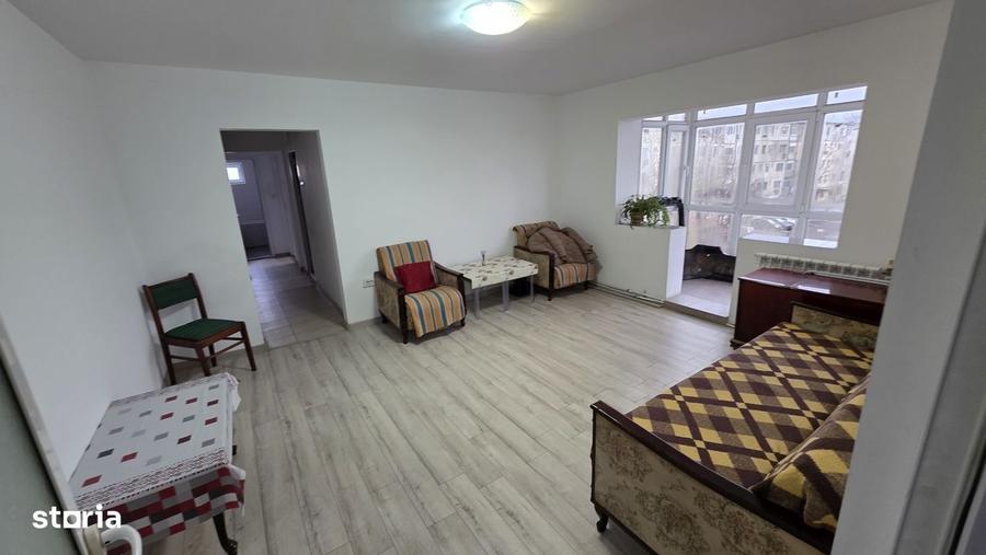 Vand ap cu 3 camere zona Posta 4 ( str. Borcea ) - 11