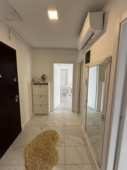 Apartament cu 2 camere decomandat în Tunari