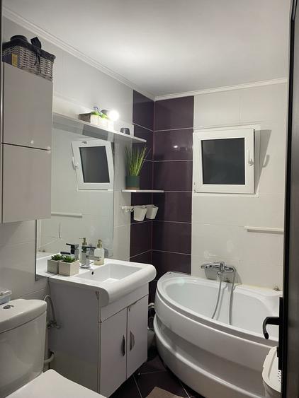 Apartament cu 2 camere decomandat în Trivale