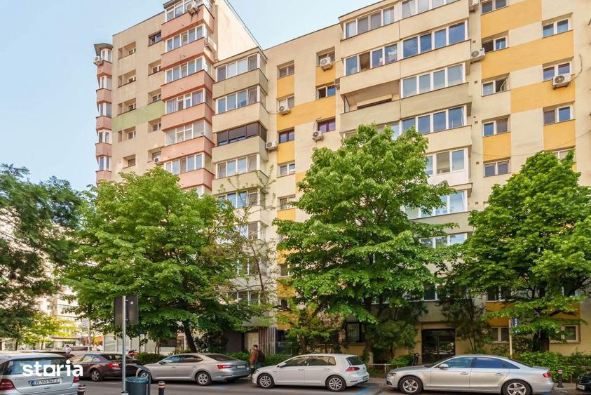 Apartament cu 3 camere decomandat, mobilat în Ștefan cel Mare