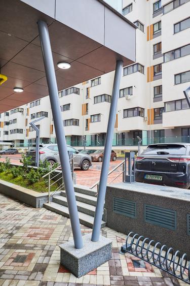 Apartament cu 3 camere decomandat în 13 Septembrie