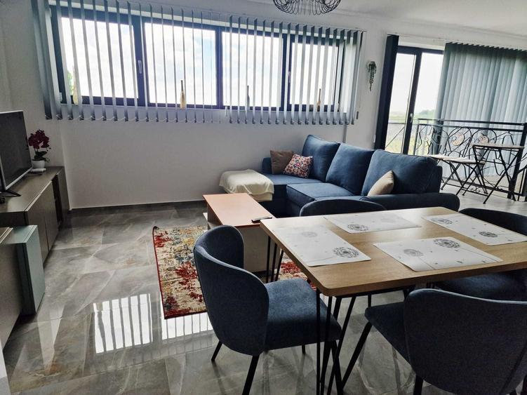 Apartament cu 2 camere decomandat în Băile Felix