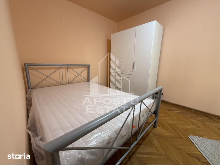 Apartament cu 2 camere nedecomandat în Soarelui