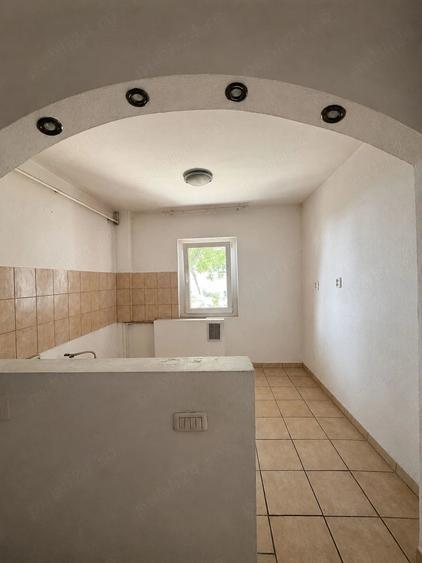 Apartament cu 2 camere decomandat în Banu Mărăcine