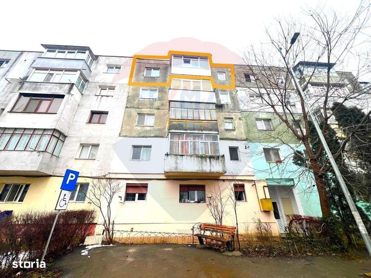 Apartament cu 2 camere semidecomandat în Central