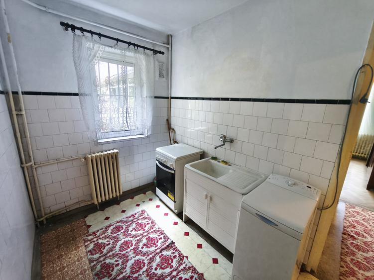 ROANDY - Apartament 2 camere in bloc de beton-Nord - 4
