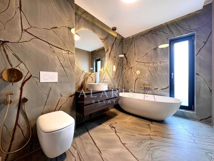 Duplex cu 4 camere cu Canalizare în Dumbrăvița