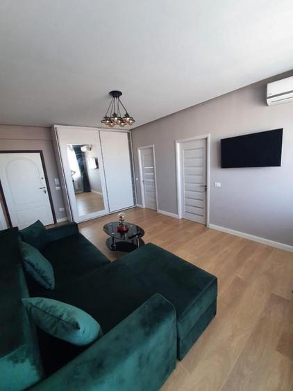 Apartament cu 2 camere semidecomandat în Central