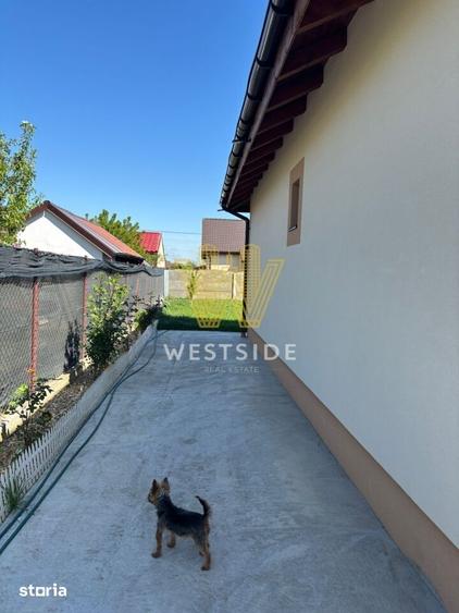 Apartament cu 3 camere, mobilat în Moșnița Nouă