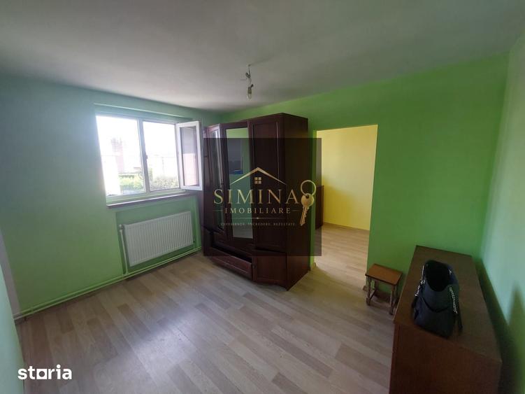 Apartament cu 2 camere în Rovinari