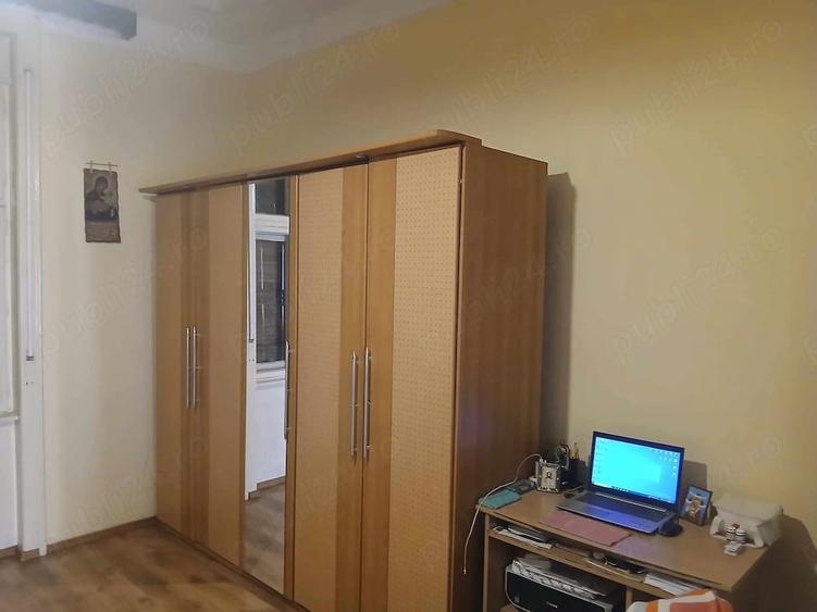 Casă cu 5 camere cu Teren 2019 Mp în Bulgăruș