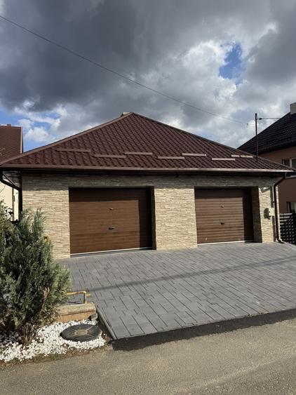 Casă cu 4 camere în Central